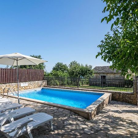 Villa Maria Oprtalj Екстер'єр фото