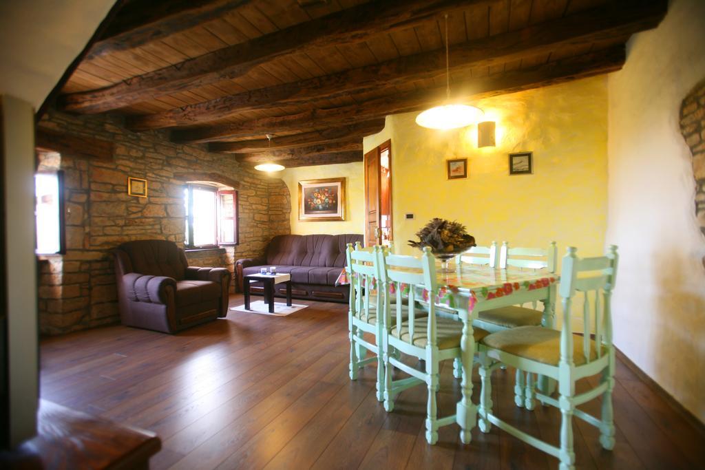 Villa Maria Oprtalj Екстер'єр фото