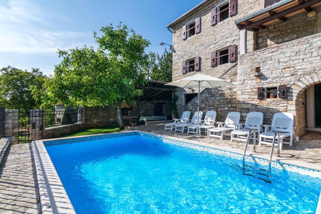 Villa Maria Oprtalj Екстер'єр фото