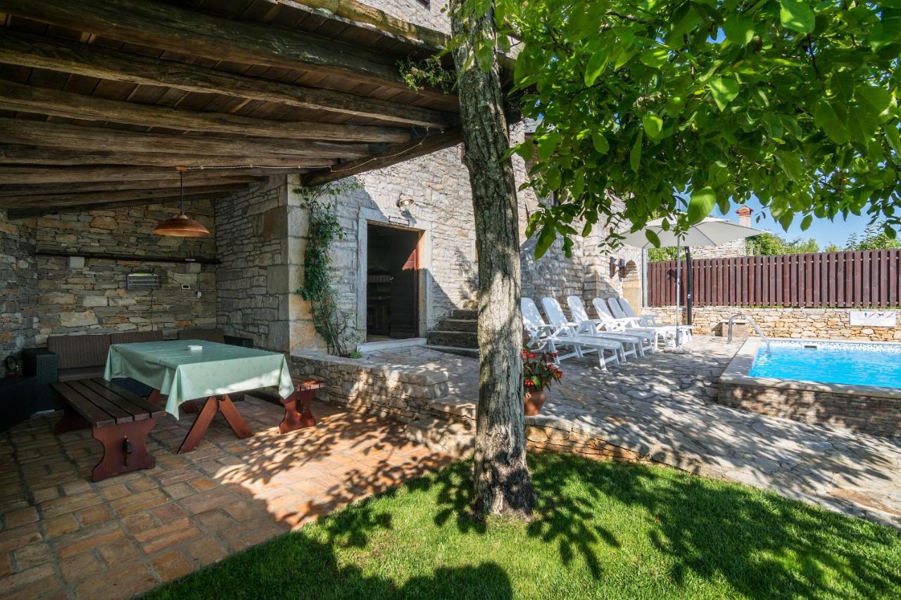 Villa Maria Oprtalj Екстер'єр фото